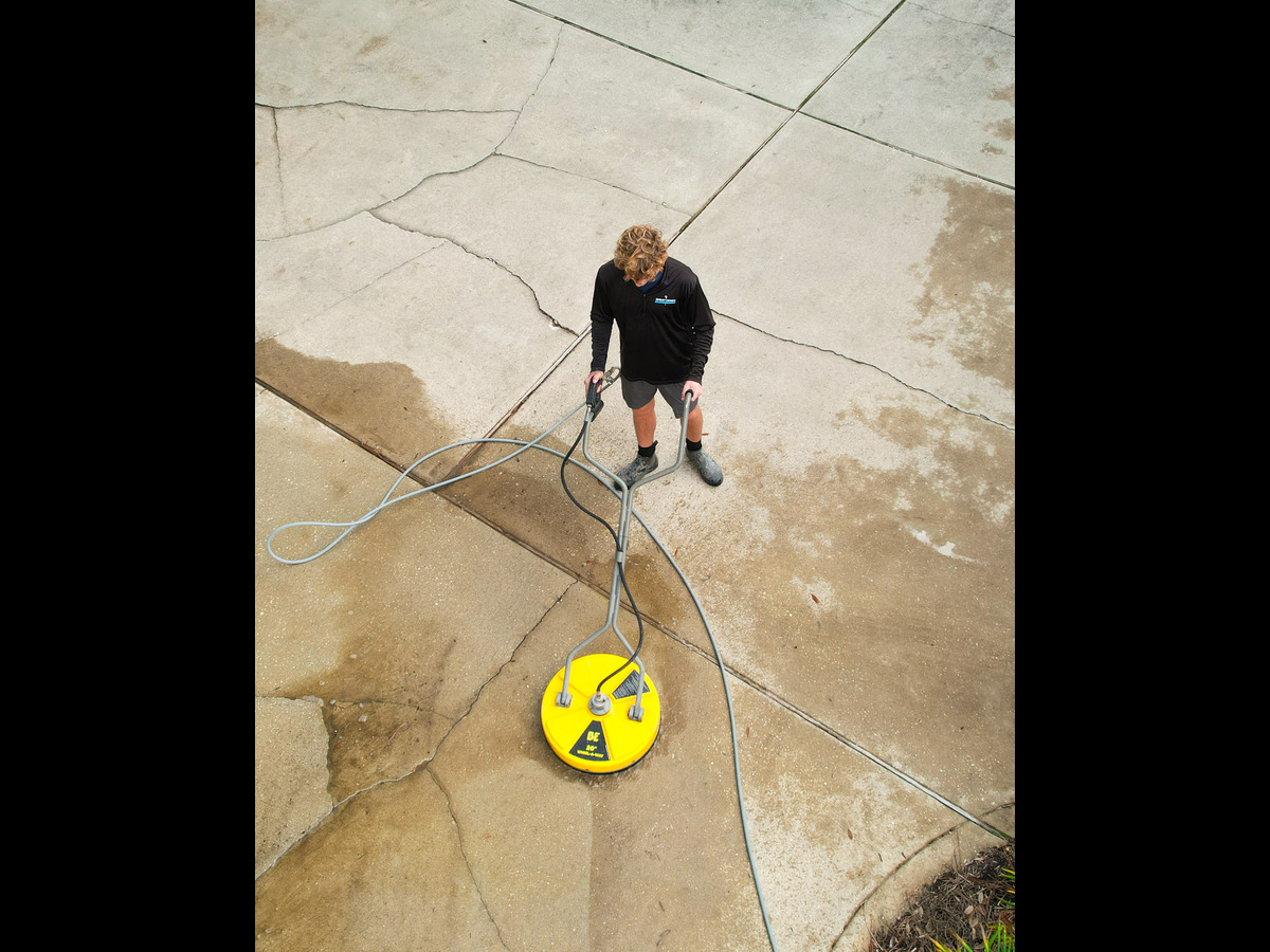 Driveway Pressure Washing
